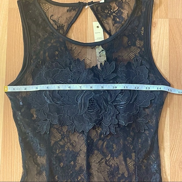 💗LOVE NATION💗-BLACK LACE BODYSUIT - Picture 7 of 10